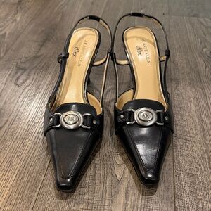 Ann Klein Black Pointed Toe Slingbacks sz 7.5M